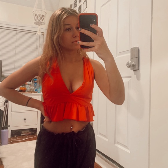 Tops - Red Cropped Tank